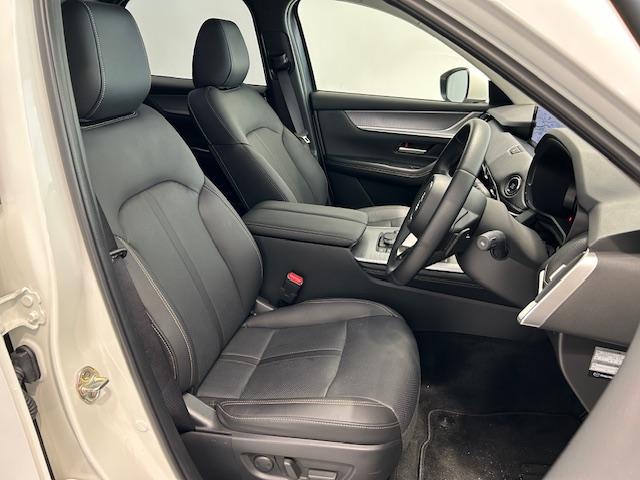 CX-60 XD Lパッケージ 4WD/ターボ/純正ナビ/フルセグTV、Bluetooth、applecarplay/アイアクティブセンス/ブレーキホールド/置くだけ充電/電動リアゲート/ハンドルヒーター/本革レザーシート(14枚目)