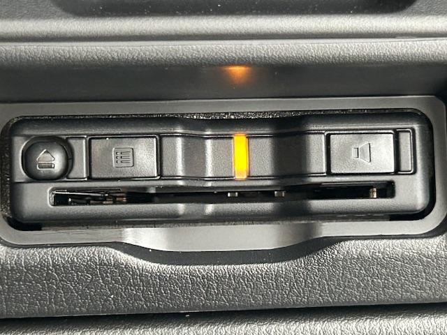 CX-60 XD Lパッケージ 4WD/ターボ/純正ナビ/フルセグTV、Bluetooth、applecarplay/アイアクティブセンス/ブレーキホールド/置くだけ充電/電動リアゲート/ハンドルヒーター/本革レザーシート(41枚目)