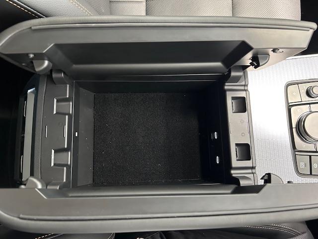 CX-60 XD Lパッケージ 4WD/ターボ/純正ナビ/フルセグTV、Bluetooth、applecarplay/アイアクティブセンス/ブレーキホールド/置くだけ充電/電動リアゲート/ハンドルヒーター/本革レザーシート(42枚目)