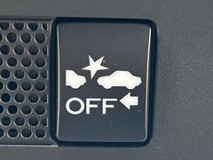 �ھ��ͷڸ��֥졼���ۥ�����졼�����ˤ����Լ֤Ȥε�Υ���˸��Ф������ͤδ���������ޤä��顢�ޤ��ϲ���ٹ����ʤɤǷٹ𤷡��ɥ饤�С��˥֥졼������¥���ޤ��� 6