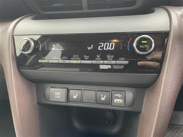 ヤリスクロス ハイブリッドＺ　ワンオーナー　純正ナビ　フルセグテレビ　Ｂｌｕｅｔｏｏｔｈ　ＥＴＣ　バックカメラ　運転席パワーシート　純正アルミホイール　前後ドライブレコーダー　スマートキー　レーダークルーズコントロール（12枚目）