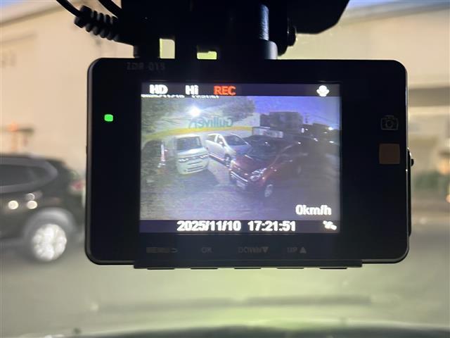 店頭在庫以外にも全国約４万台※の在庫から、ぴったりな１台をご提案します！※２０２３年１０月現在の在庫台数です。売約済の可能性があります。