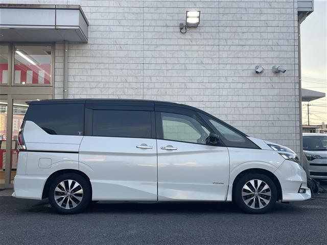 日産 セレナ