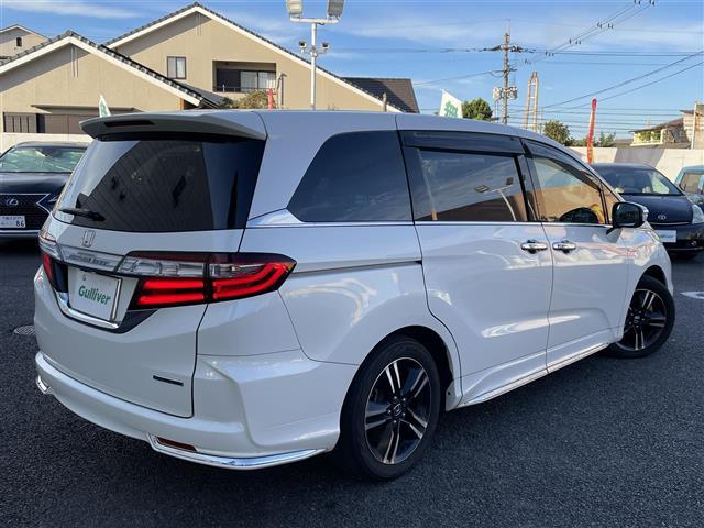 オデッセイハイブリッド ハイブリッドアブソルート・ホンダセンシングEXパック 純正ナビ☆Honda SENSING☆マルチビューカメラ☆純正リアエンターテイメントシステム☆両側パワースライドドア☆前後ドラレコ(PDR800FR)☆外部端子接続:HDMI・USB(9枚目)