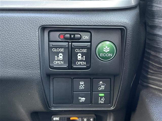 オデッセイハイブリッド ハイブリッドアブソルート・ホンダセンシングEXパック 純正ナビ☆Honda SENSING☆マルチビューカメラ☆純正リアエンターテイメントシステム☆両側パワースライドドア☆前後ドラレコ(PDR800FR)☆外部端子接続:HDMI・USB(24枚目)