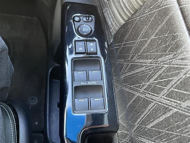 オデッセイハイブリッド ハイブリッドアブソルート・ホンダセンシングEXパック 純正ナビ☆Honda SENSING☆マルチビューカメラ☆純正リアエンターテイメントシステム☆両側パワースライドドア☆前後ドラレコ(PDR800FR)☆外部端子接続:HDMI・USB(25枚目)