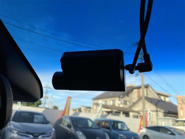 オデッセイハイブリッド ハイブリッドアブソルート・ホンダセンシングEXパック 純正ナビ☆Honda SENSING☆マルチビューカメラ☆純正リアエンターテイメントシステム☆両側パワースライドドア☆前後ドラレコ(PDR800FR)☆外部端子接続:HDMI・USB(32枚目)