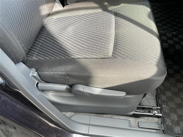 ワゴンRスティングレー X 純正CD/ETC/純正14インチアルミホイール/HIDヘッドライト/フォグランプ/オートライト/チルトステアリング/運転席シートリフター/エンジンプッシュスタート/リアプライバシーガラス/Aストップ(11枚目)