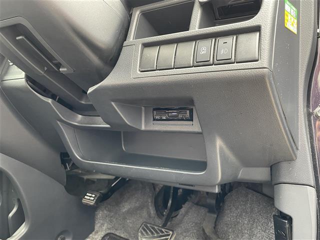 ワゴンRスティングレー X 純正CD/ETC/純正14インチアルミホイール/HIDヘッドライト/フォグランプ/オートライト/チルトステアリング/運転席シートリフター/エンジンプッシュスタート/リアプライバシーガラス/Aストップ(14枚目)