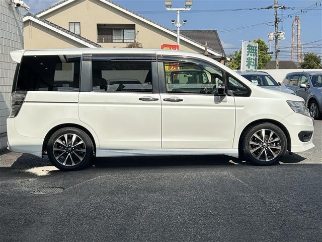 ステップワゴンスパーダ Z クールスピリット 禁煙純AW純ナビ3列シート半革ACCETC(11枚目)