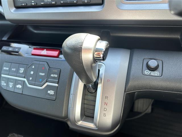 ステップワゴンスパーダ Z クールスピリット 禁煙純AW純ナビ3列シート半革ACCETC(25枚目)