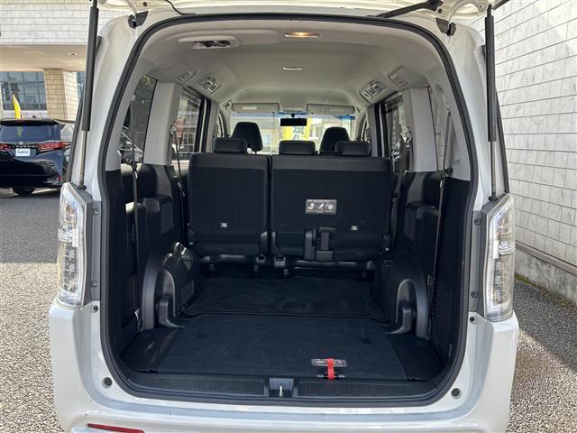 ステップワゴンスパーダ Z クールスピリット 禁煙純AW純ナビ3列シート半革ACCETC(37枚目)