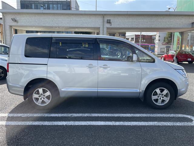 デリカＤ：５ エクシードＩＩ　禁煙１オナＥＴＣ片側ＰＳ社外デジタルミラー付（10枚目）