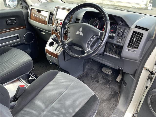 デリカＤ：５ エクシードＩＩ　禁煙１オナＥＴＣ片側ＰＳ社外デジタルミラー付（11枚目）