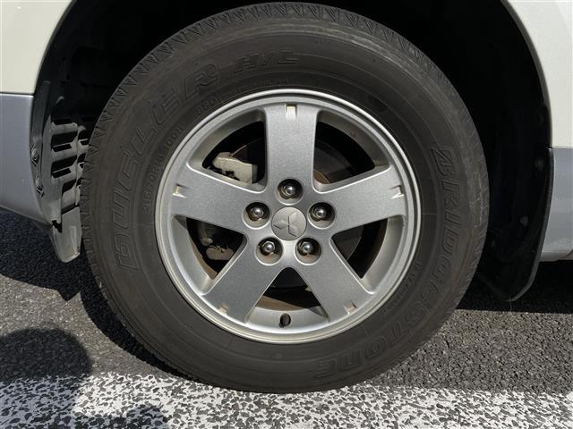 デリカＤ：５ エクシードＩＩ　禁煙１オナＥＴＣ片側ＰＳ社外デジタルミラー付（40枚目）