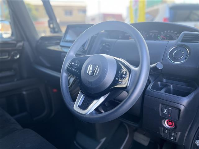 Ｎ－ＢＯＸカスタム Ｇ・Ｌホンダセンシング　禁煙外ナビＥＴＣＢカメラＡＣＣＬＫＡ片側ＰＷフルセグ（2枚目）