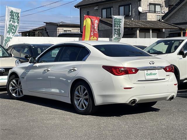 スカイライン ３５０ＧＴ　ハイブリッド　タイプＰ　ブラックレザーシート／メーカーメモリナビ／フルセグ／ＤＶＤ／ＢＴオーディオ／全方位カメラ／純正１７インチアルミホイール／レーダークルーズコントロール／ドライブレコーダー／前後クリアランスソナー（43枚目）