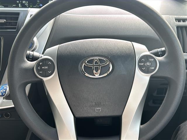 プリウスアルファ S 純正7インチナビ/TV/Bluetoothオーディオ/CD/DVD/バックカメラ/クルーズコントロール/スマートキー/オートライト/純正フロアマット(7枚目)