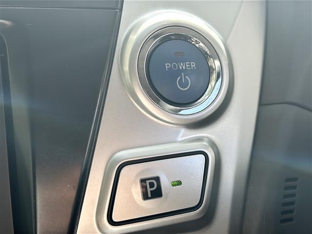 プリウスアルファ S 純正7インチナビ/TV/Bluetoothオーディオ/CD/DVD/バックカメラ/クルーズコントロール/スマートキー/オートライト/純正フロアマット(13枚目)