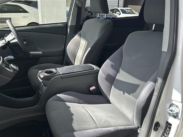 プリウスアルファ S 純正7インチナビ/TV/Bluetoothオーディオ/CD/DVD/バックカメラ/クルーズコントロール/スマートキー/オートライト/純正フロアマット(21枚目)