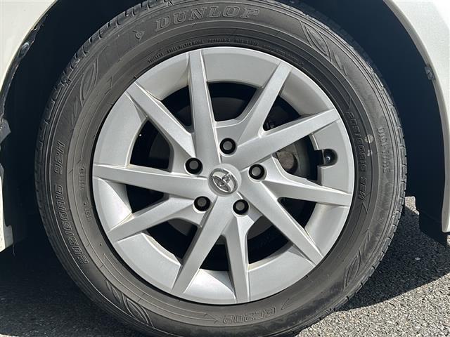 プリウスアルファ S 純正7インチナビ/TV/Bluetoothオーディオ/CD/DVD/バックカメラ/クルーズコントロール/スマートキー/オートライト/純正フロアマット(34枚目)