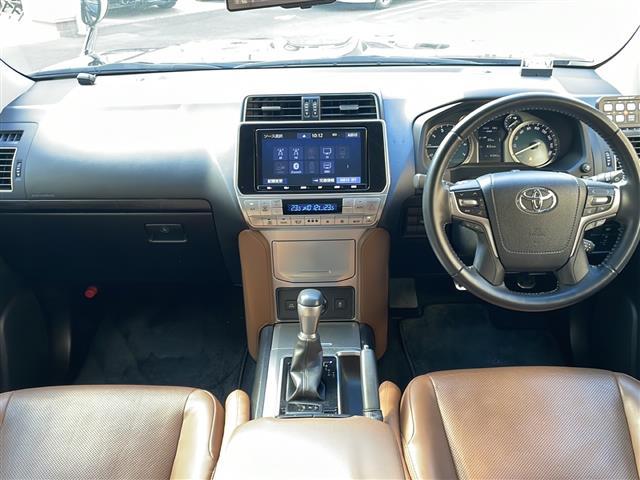 ランドクルーザープラド TX Lパッケージ 70thアニバーサリーリミテッド サンルーフ 純正9インチナビ フルセグナビ 茶レザー デジタルインナーミラー 360°ドライブレコーダー ETC トヨタセーフティーセンス ブラックルーフレール シートヒーター エアシート(9枚目)