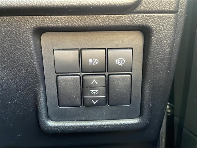 ランドクルーザープラド TX Lパッケージ 70thアニバーサリーリミテッド サンルーフ 純正9インチナビ フルセグナビ 茶レザー デジタルインナーミラー 360°ドライブレコーダー ETC トヨタセーフティーセンス ブラックルーフレール シートヒーター エアシート(26枚目)