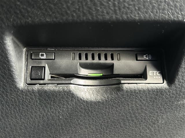 Ｃ－ＨＲ Ｇ　純正９インチナビ・バックモニター・トヨタセーフティセンス・ＥＴＣ・ドラレコ・ハーフレザーシート・シートヒーター・ＬＥＤヘッドライト・シーケンシャルウインカー（19枚目）