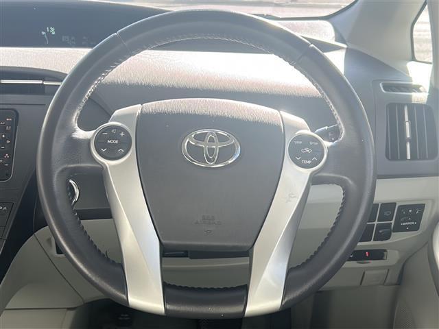 プリウス Ｓ　ＬＥＤエディション　純正ナビ・ＬＥＤヘッドライト（4枚目）