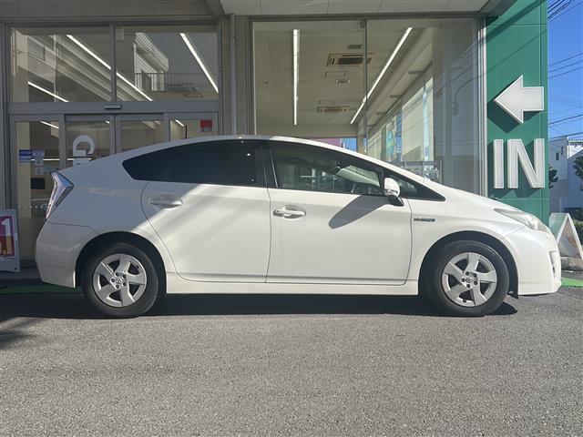 プリウス Ｓ　ＬＥＤエディション　純正ナビ・ＬＥＤヘッドライト（26枚目）