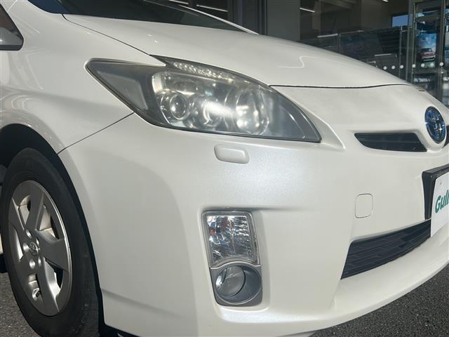 プリウス Ｓ　ＬＥＤエディション　純正ナビ・ＬＥＤヘッドライト（31枚目）