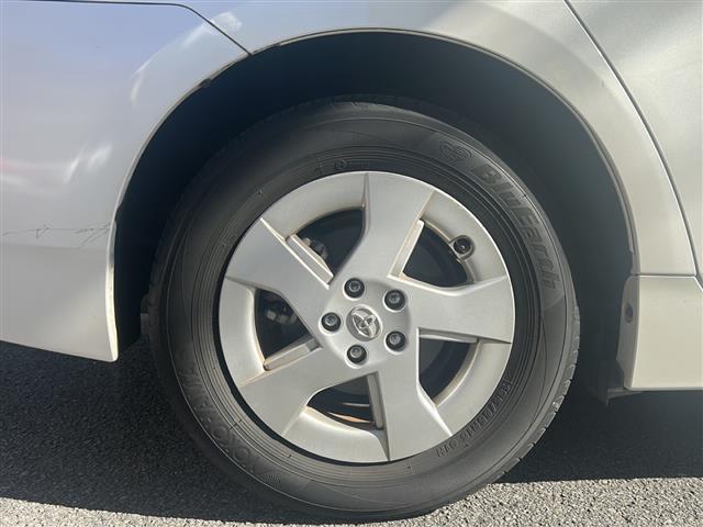 プリウス Ｓ　ＬＥＤエディション　純正ナビ・ＬＥＤヘッドライト（32枚目）