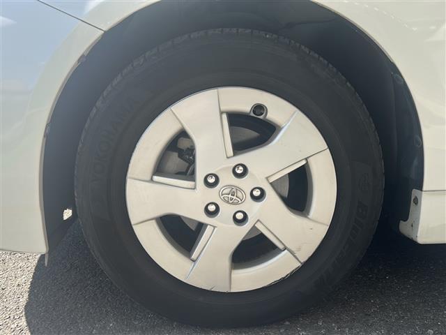 プリウス Ｓ　ＬＥＤエディション　純正ナビ・ＬＥＤヘッドライト（35枚目）