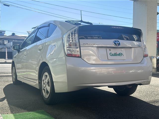 プリウス Ｓ　ＬＥＤエディション　純正ナビ・ＬＥＤヘッドライト（39枚目）