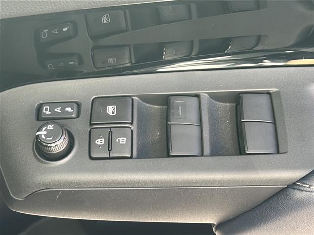 アクア Ｚ　純正１０．５インチナビ・フルセグＴＶ・Ｂｌｕｅｔｏｏｔｈ・パノラマモニター・トヨタセーフティセンス・ＥＴＣ・前後コーナーセンサー・クルーズコントロール・ＬＥＤヘッドライト・ハーフレザー・シートヒーター（14枚目）