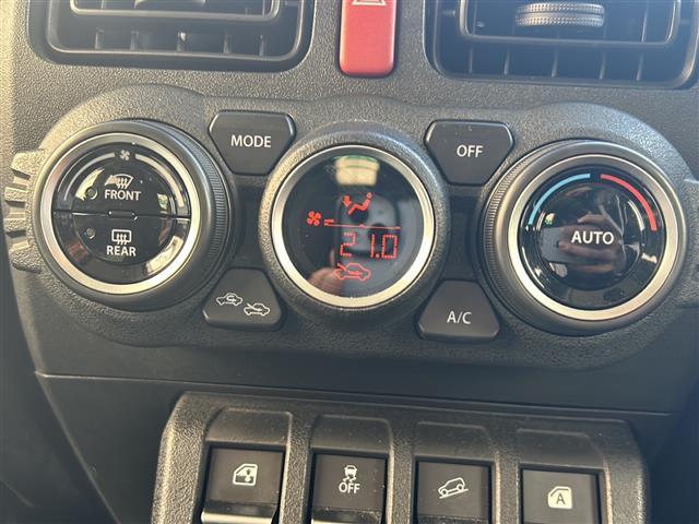 ジムニー XL MT/4WD/ナビ/フルセグTV/Bluetoothオーディオ/ETC/シートヒーター/レーンキープアシスト/衝突被害軽減ブレーキ/オートライト/純正フロアマット/オートハイビーム(9枚目)