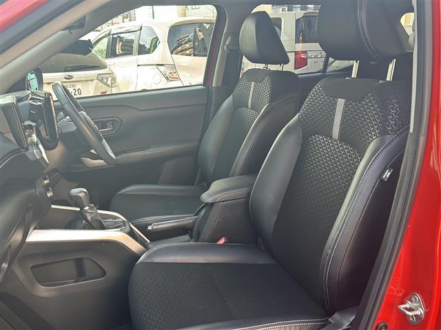 ロッキー プレミアム 9インチナビ・バックモニター・ETC・前席シートヒーター・プッシュスタート(9枚目)