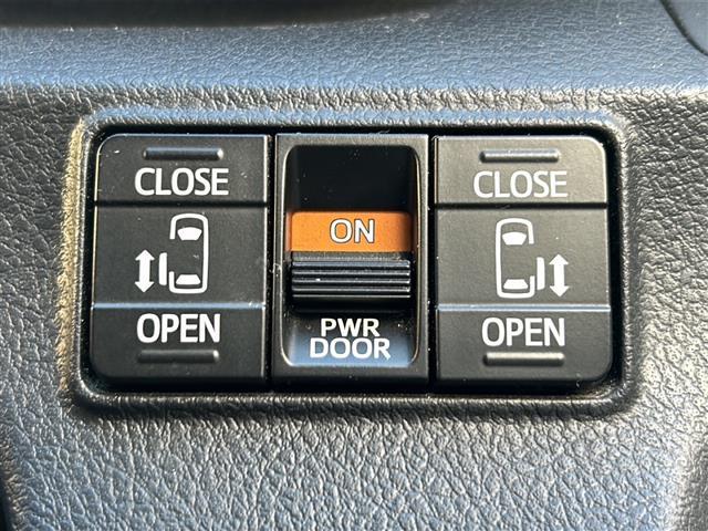 シエンタ ハイブリッドG クエロ 純正ナビ・両側電動スライド・バックモニター・トヨタセーフティセンス・ハーフレザーシート(6枚目)