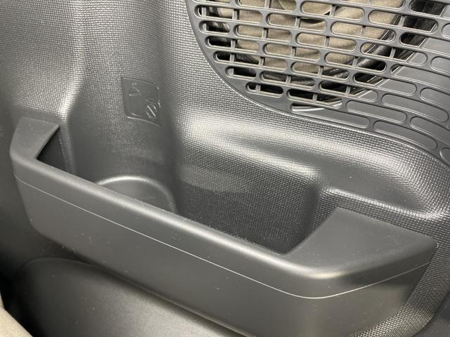 ムーヴキャンバス Ｘメイクアップリミテッド　ＳＡＩＩＩ　禁煙　ディスプレイオーディオ　バックカメラ　スマートアシスト　オートライト　衝突軽減ブレーキ　オートハイビーム　車線逸脱警報　ＬＥＤヘッドライト　フォグ　スマートキー　プッシュスタート　スペアキー（28枚目）