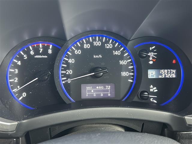 エルグランド ライダー 白本革シート マニュアルシート ☆4WD☆スマートキー×2☆パワースライドドア☆レザーシート☆アラウンドビューモニター☆メーカーオプションHDDナビ☆DVD/MSV/フルセグTV/USB☆純正フリップダウンモニター☆ETC(15枚目)