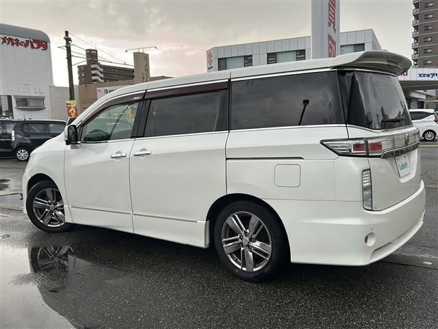 エルグランド ライダー 白本革シート マニュアルシート ☆4WD☆スマートキー×2☆パワースライドドア☆レザーシート☆アラウンドビューモニター☆メーカーオプションHDDナビ☆DVD/MSV/フルセグTV/USB☆純正フリップダウンモニター☆ETC(43枚目)