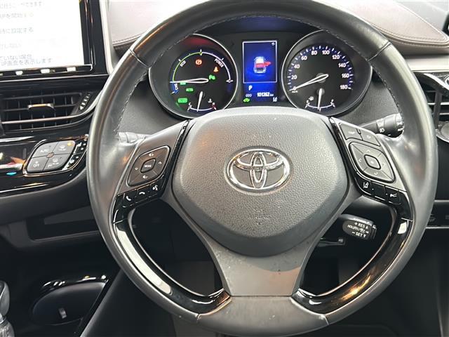 C-HR G スマートキー ハーフレザーシート 衝突軽減ブレーキ 純正メモリーナビ フルセグTV/DVD/Bluetooth ビルトETC2.0 バックカメラ ACC 前席シートヒーター☆LED 前後ドラレコ(5枚目)