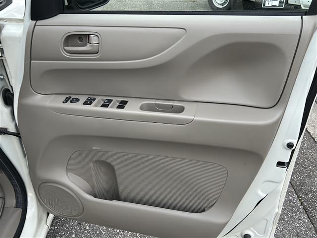 N-BOX G・Lパッケージ スマートキー2本 両側パワースライドドア 純正メモリーナビ(VXM-155C) Bluetooth/CD ETC2.0 バックカメラ 純正フロアマット ドアバイザー ステアリングスイッチ(14枚目)