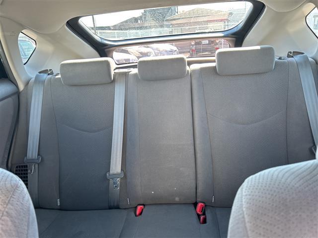 プリウス Ｌ　スマートキー　純正ＨＤＤナビ（ＮＨＺＮ－Ｗ５９Ｇ）　フルセグＴＶ　ＣＤ／ＤＶＤ再生　Ｂｌｕｅｔｏｏｔｈ　純正フロアマット　純正ドアバイザー　電格ウィンカーミラー　オートライト☆ヘッドライトレベライザー（14枚目）