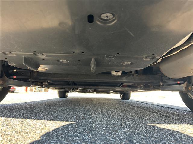 プリウス Ｌ　スマートキー　純正ＨＤＤナビ（ＮＨＺＮ－Ｗ５９Ｇ）　フルセグＴＶ　ＣＤ／ＤＶＤ再生　Ｂｌｕｅｔｏｏｔｈ　純正フロアマット　純正ドアバイザー　電格ウィンカーミラー　オートライト☆ヘッドライトレベライザー（25枚目）