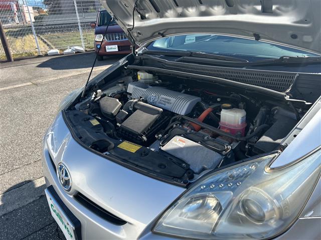 プリウス Ｌ　スマートキー　純正ＨＤＤナビ（ＮＨＺＮ－Ｗ５９Ｇ）　フルセグＴＶ　ＣＤ／ＤＶＤ再生　Ｂｌｕｅｔｏｏｔｈ　純正フロアマット　純正ドアバイザー　電格ウィンカーミラー　オートライト☆ヘッドライトレベライザー（34枚目）