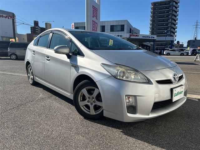 プリウス Ｌ　スマートキー　純正ＨＤＤナビ（ＮＨＺＮ－Ｗ５９Ｇ）　フルセグＴＶ　ＣＤ／ＤＶＤ再生　Ｂｌｕｅｔｏｏｔｈ　純正フロアマット　純正ドアバイザー　電格ウィンカーミラー　オートライト☆ヘッドライトレベライザー（40枚目）