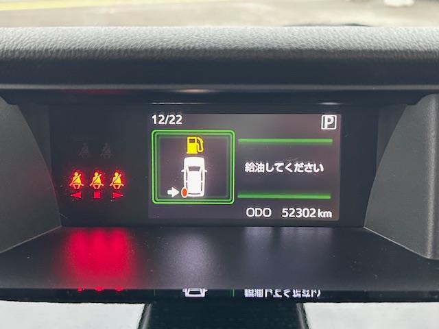 ルーミー カスタムＧ　☆ワンオーナー☆全周囲カメラ☆両側パワスラ☆スマートキー☆純正９インチディスプレイオーディオ☆Ａｐｐｌｅ　ＣａｒＰｌａｙ／Ａｎｄｒｏｉｄ　Ａｕｔｏ☆ＢＴ／ＵＳＢ接続☆クリアランスソナー（3枚目）