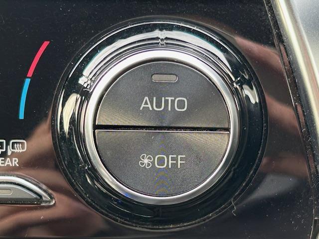 ハリアー Ｇ　☆ワンオーナー☆スマートキー×２☆ハーフレザーシート☆純正ディスプレオーディオ☆Ａｐｐｌｅ　ＣａｒＰｌａｙ／Ａｎｄｒｏｉｄ　Ａｕｔｏ☆ＡＵＸ／ＵＳＢ／ＢＴ☆バックカメラ☆デジタルインナーミラー（9枚目）