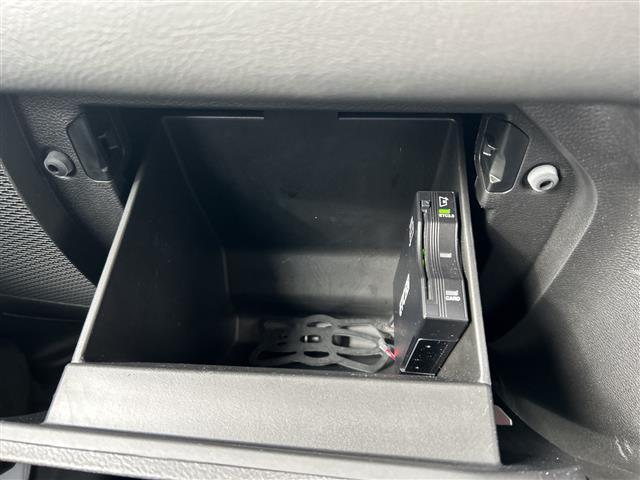 ジープ・ラングラーアンリミテッド サハラ　☆ワンオーナー☆４ＷＤ☆レザーシート☆ＦＲカメラ☆ステップ☆スマートキー×２☆メーカーオプションナビ☆ＵＳＢ／ＡＵＸ☆ＥＴＣ２．０☆前席シートヒーター☆プッシュスタート☆ＬＥＤヘッドライト（19枚目）